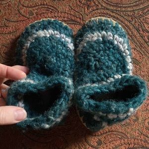 Padraig cottage Wool sheepskin Booties slippers teal green leather soles cozy